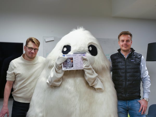 Sievo co-founders Sammeli Sammalkorpi, Matti Sillanpää and Sievo's mascot Jaxu in the middle.